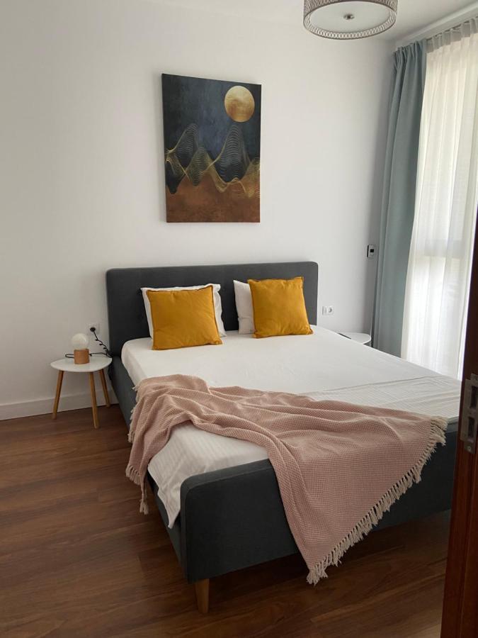 Onix Blue Apartment Navodari Bagian luar foto